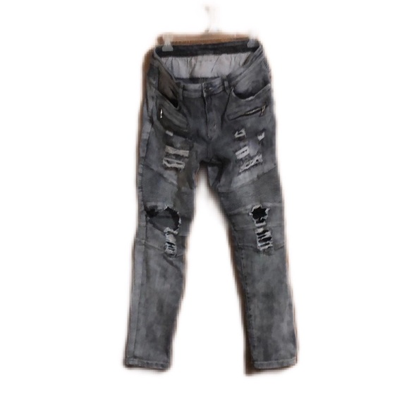 Men’s 34 Crysp Denim grey in color - Picture 3 of 14